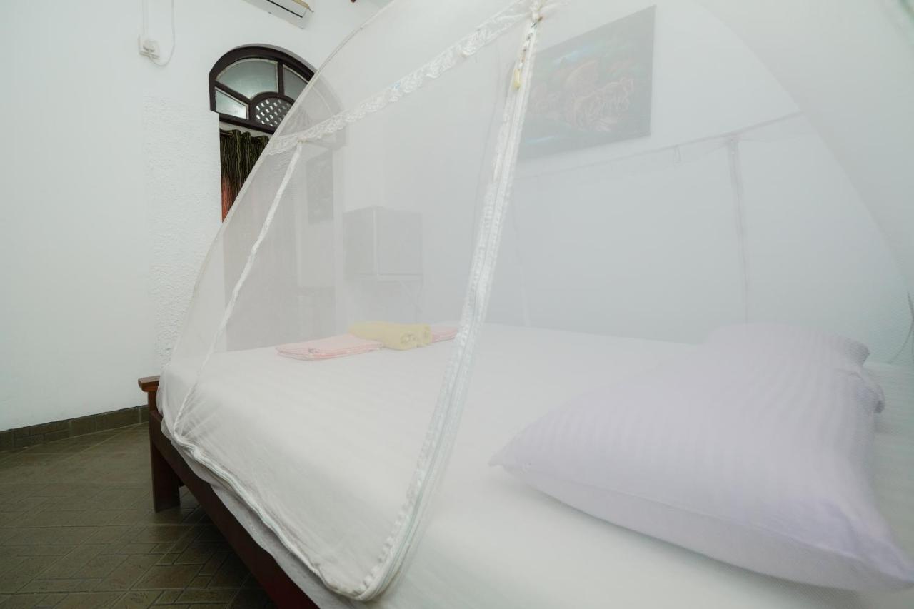 Lilly Palace Villa Guest House Negombo Luaran gambar