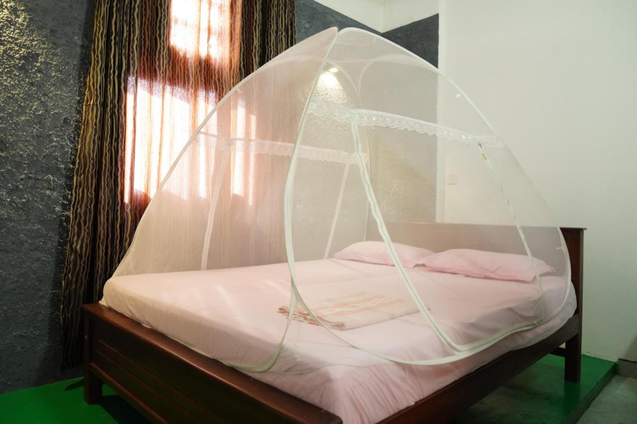 Lilly Palace Villa Guest House Negombo Luaran gambar