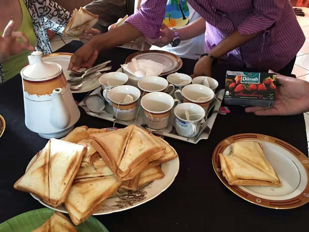 Lilly Palace Villa Guest House Negombo Luaran gambar