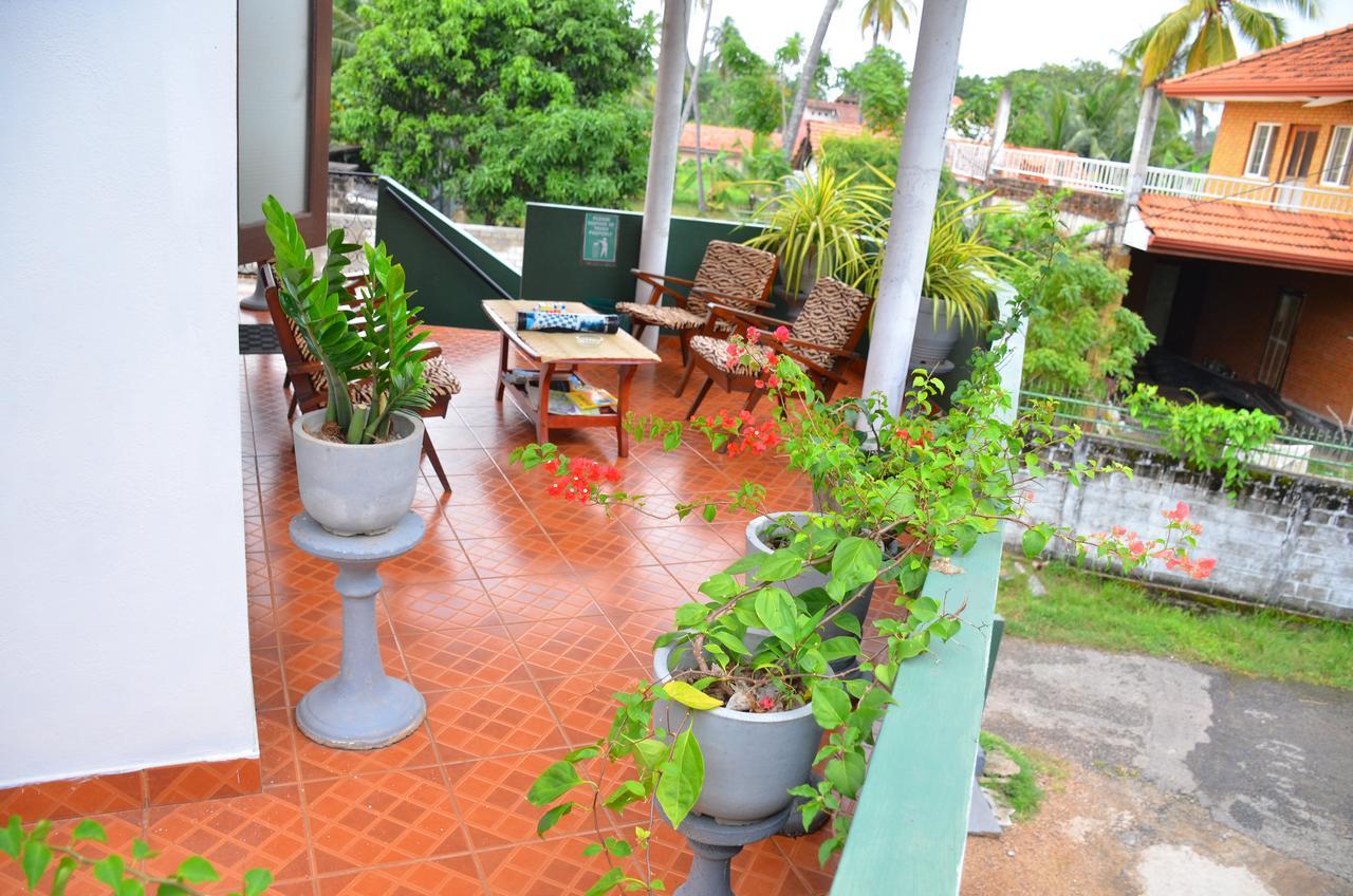 Lilly Palace Villa Guest House Negombo Luaran gambar