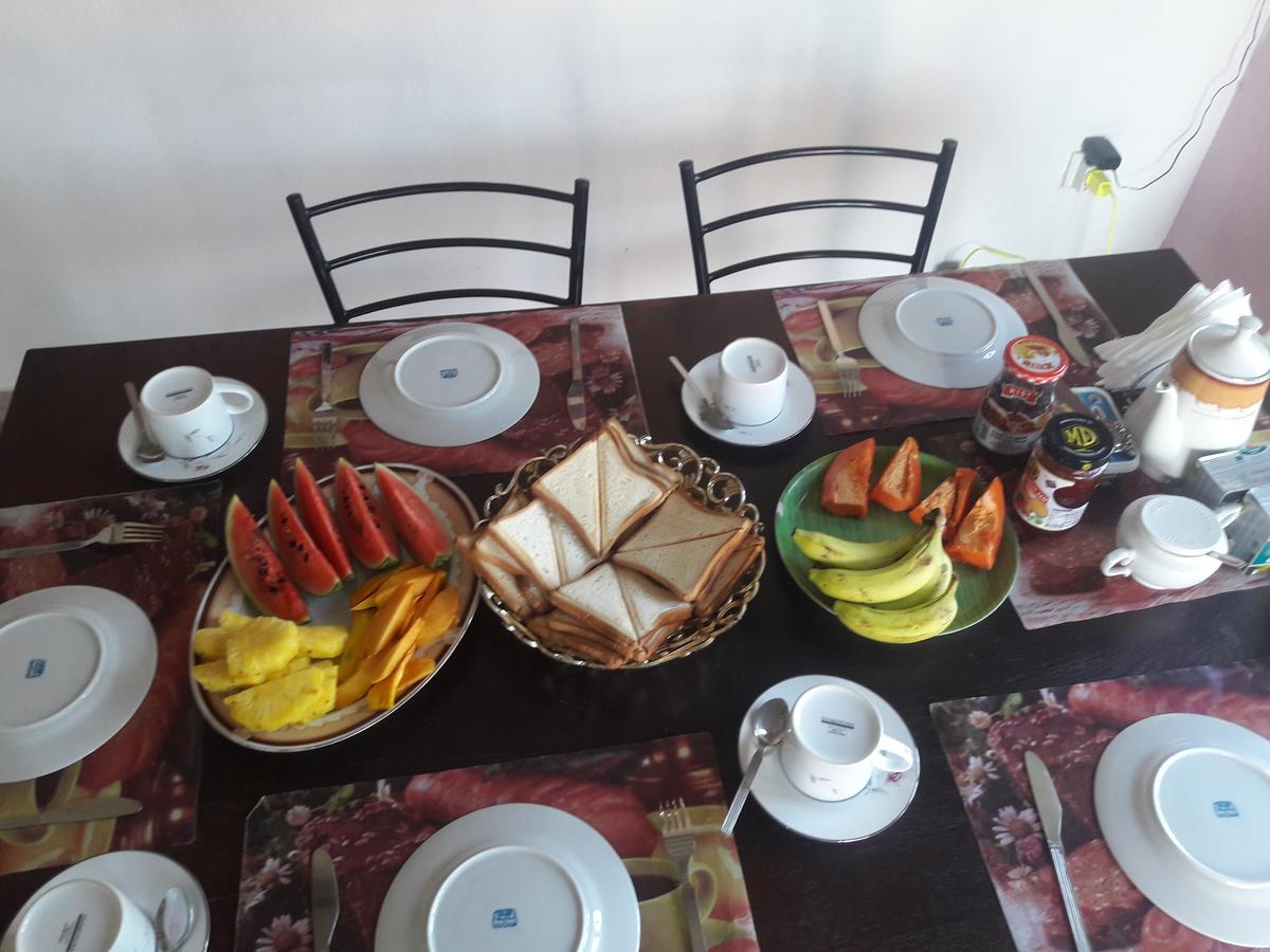 Lilly Palace Villa Guest House Negombo Luaran gambar